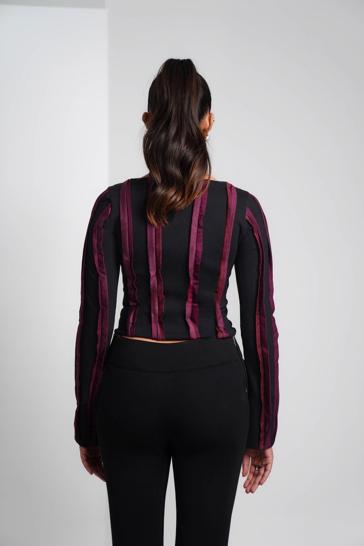 Wine Protuding Panel Top