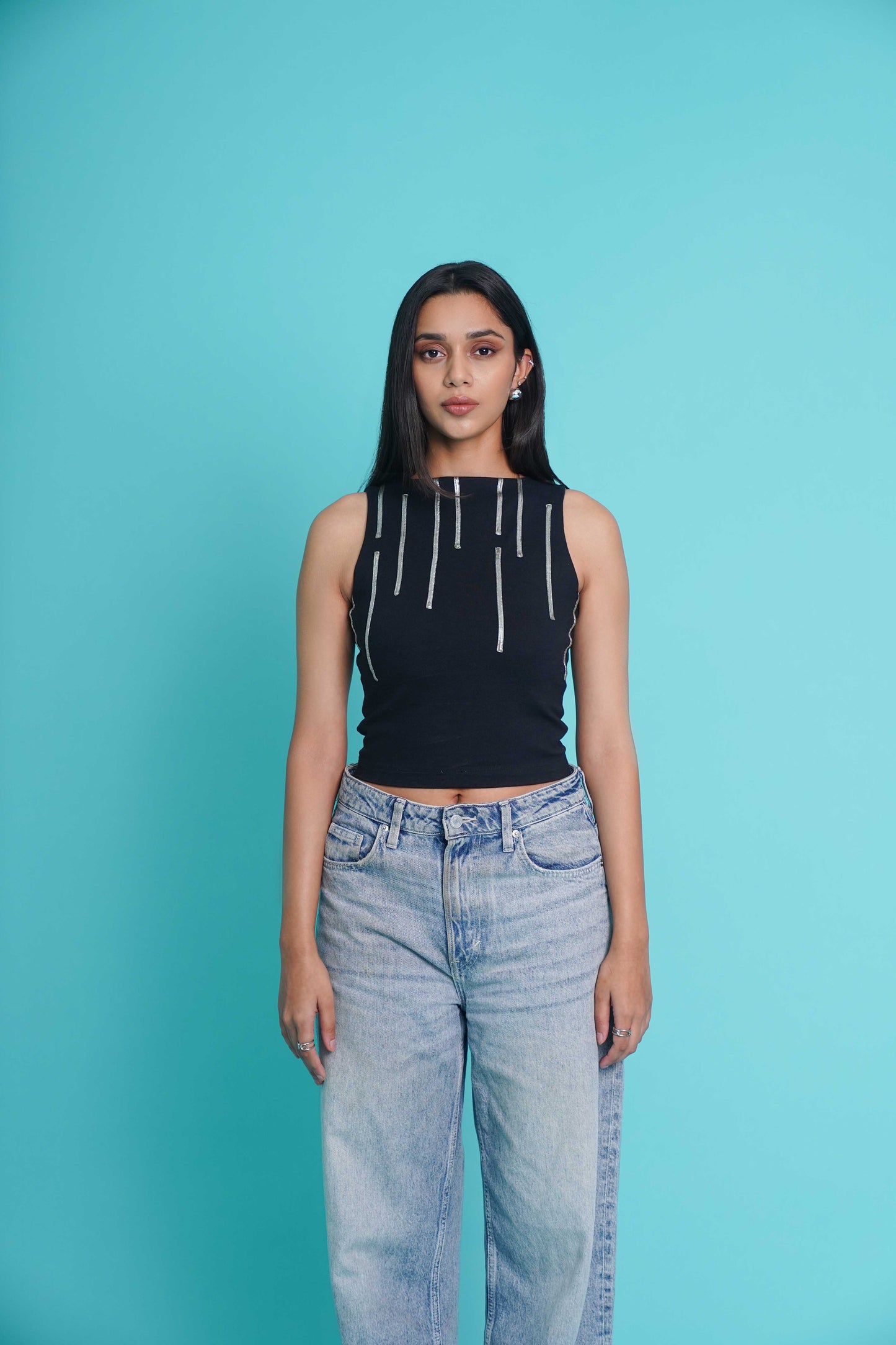 Broken Lline Black Top