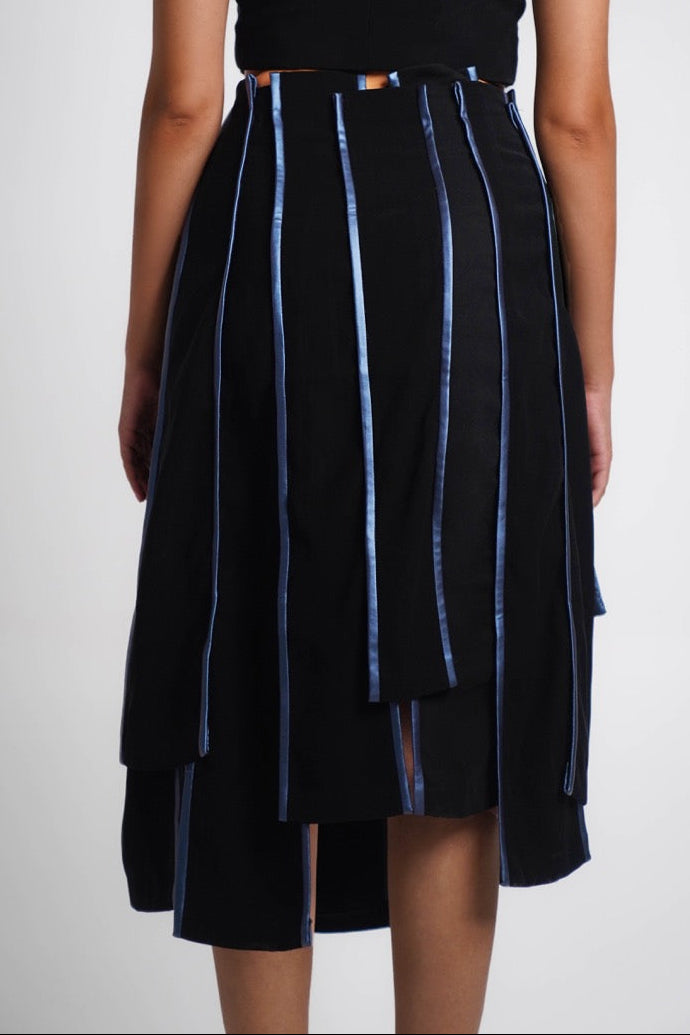 Piping Panel Skirt