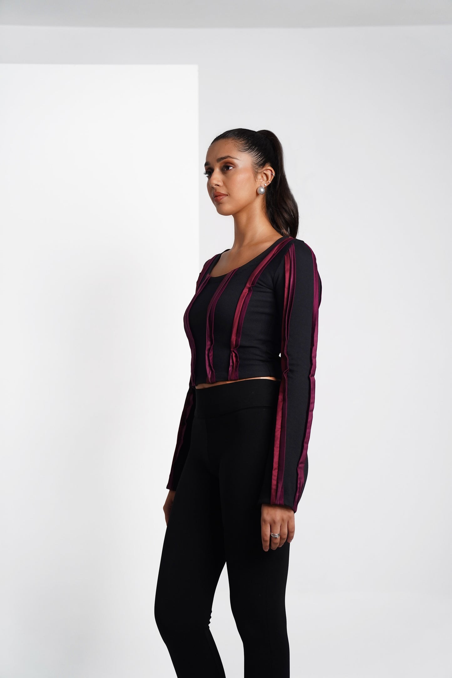 Wine Protuding Panel Top